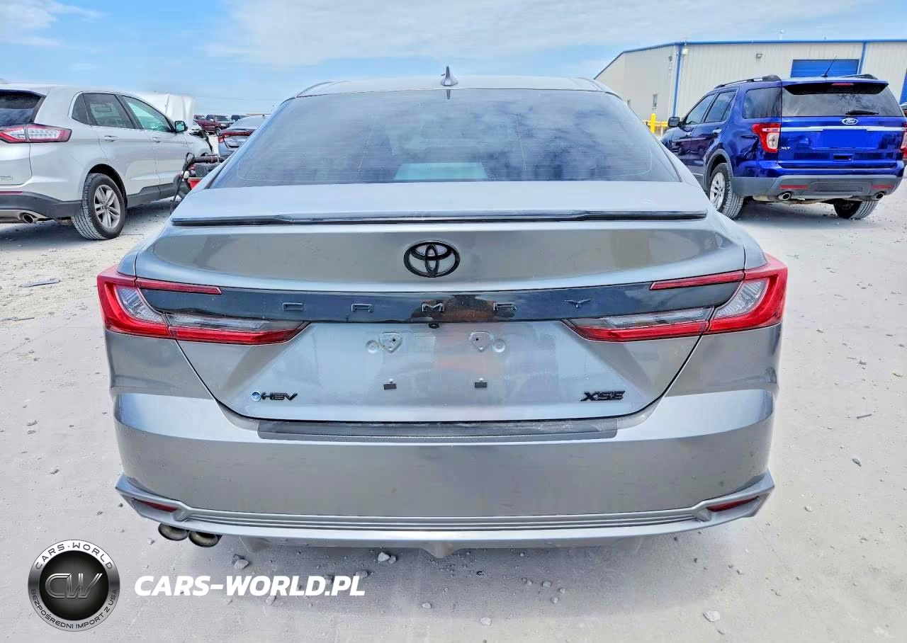 2026 Toyota Camry Xse VIN:4T1DAACKXTU299880 - 6