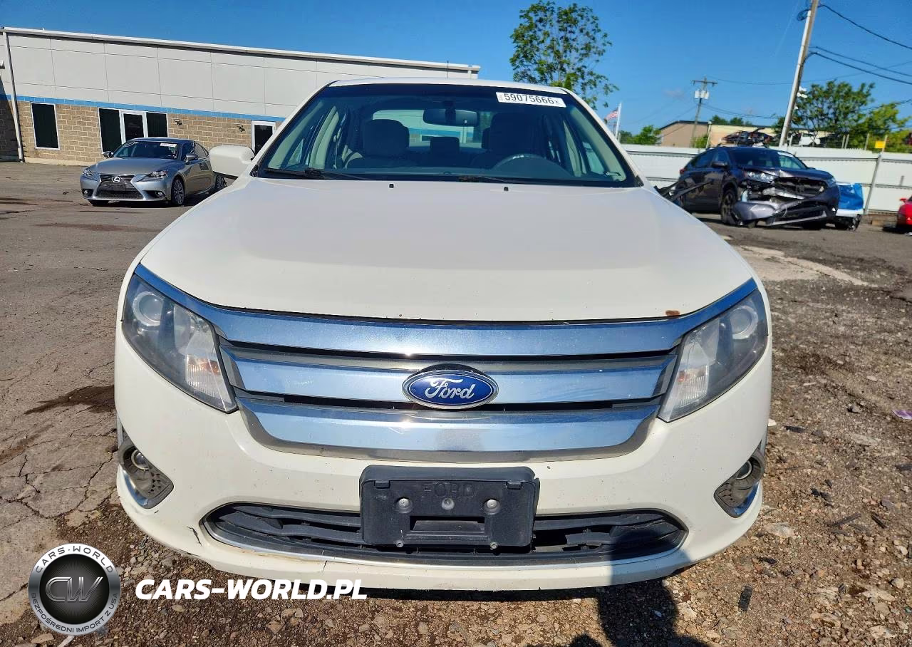 2012 Ford Fusion Hybrid VIN:3FADP0L3XCR447416 - 5