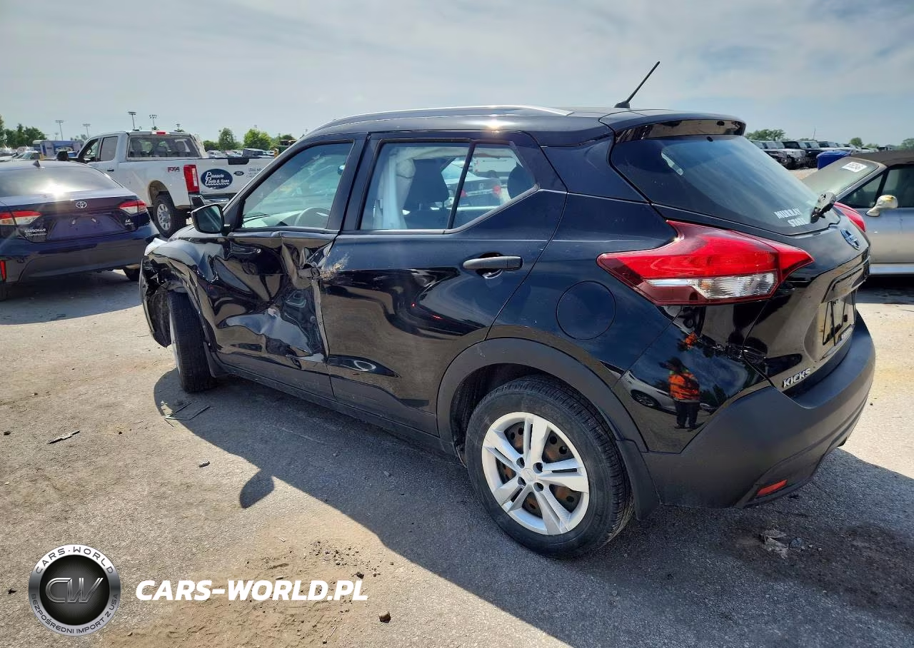 2019 Nissan Kicks S VIN:3N1CP5CU3KL558776 - 2