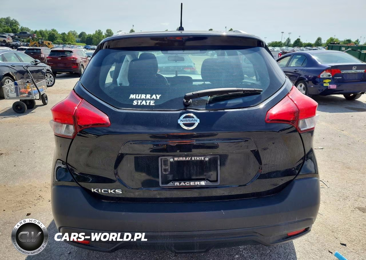 2019 Nissan Kicks S VIN:3N1CP5CU3KL558776 - 6