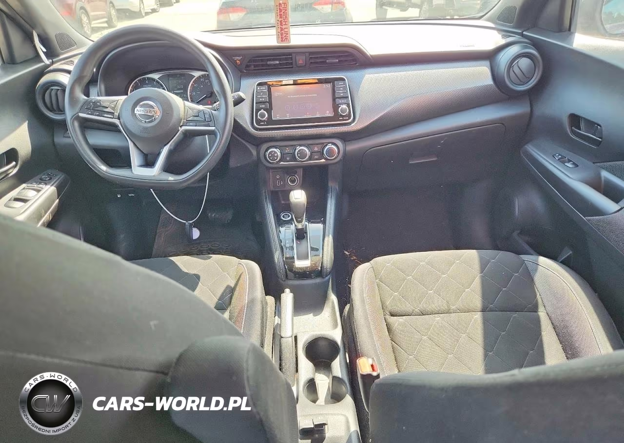 2019 Nissan Kicks S VIN:3N1CP5CU3KL558776 - 8