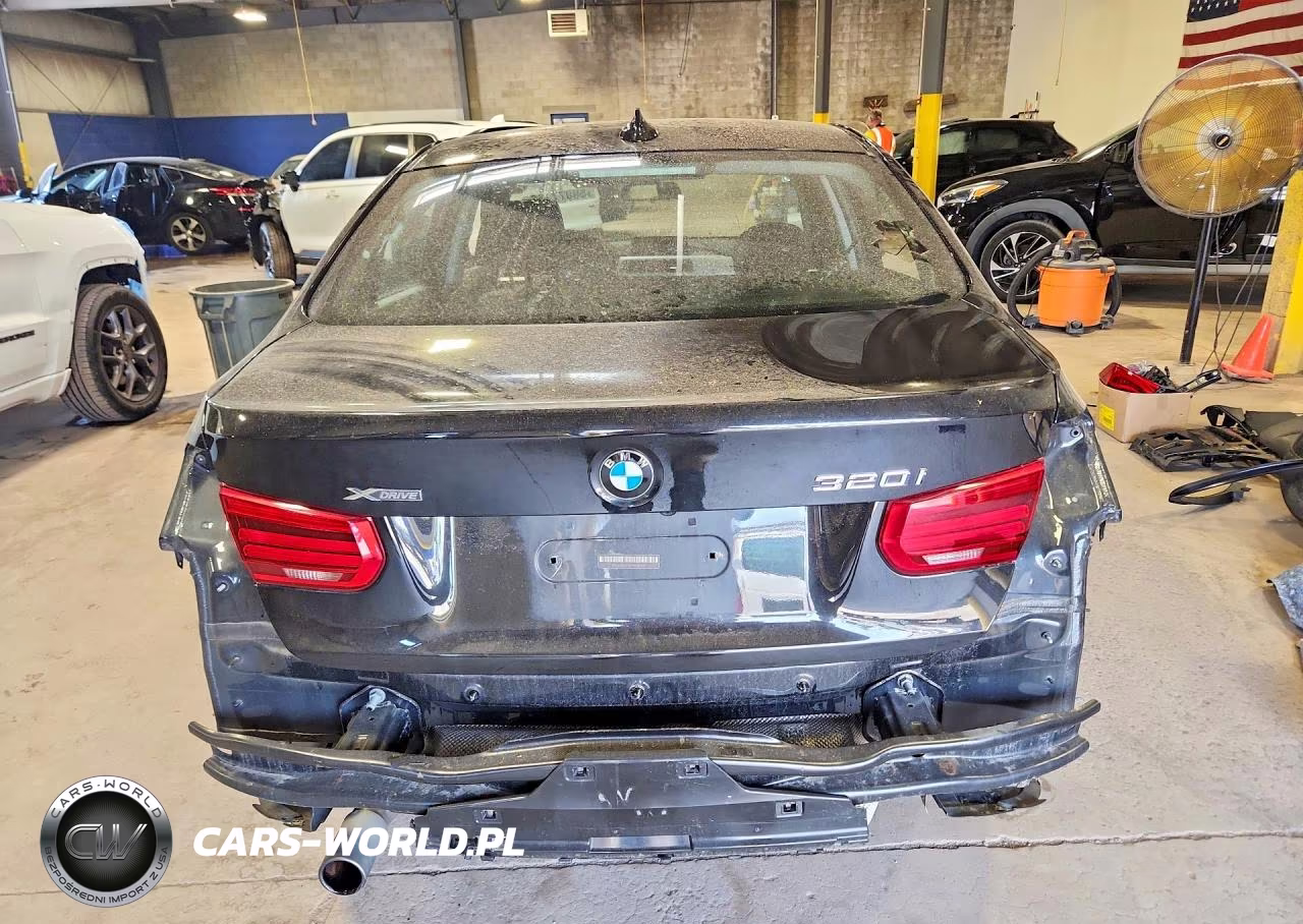 2017 BMW 320 Xi VIN:WBA8E5G36HNU45257 - 6