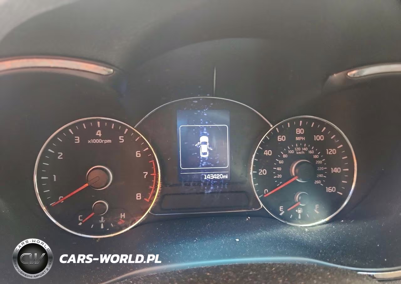 2018 Kia Forte Lx VIN:3KPFL4A74JE239841 - 9