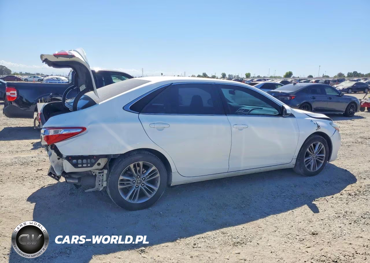 2017 Toyota Camry Se VIN:4T1BF1FK4HU316278 - 3