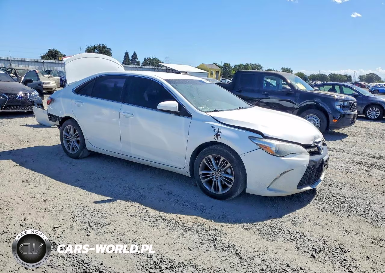 2017 Toyota Camry Se VIN:4T1BF1FK4HU316278 - 4