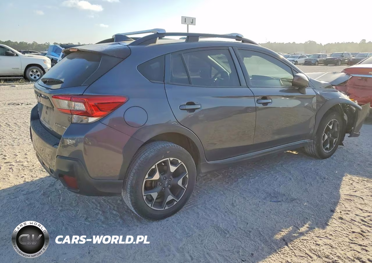 2020 Subaru Crosstrek Premium VIN:JF2GTAPC4L8207185 - 3
