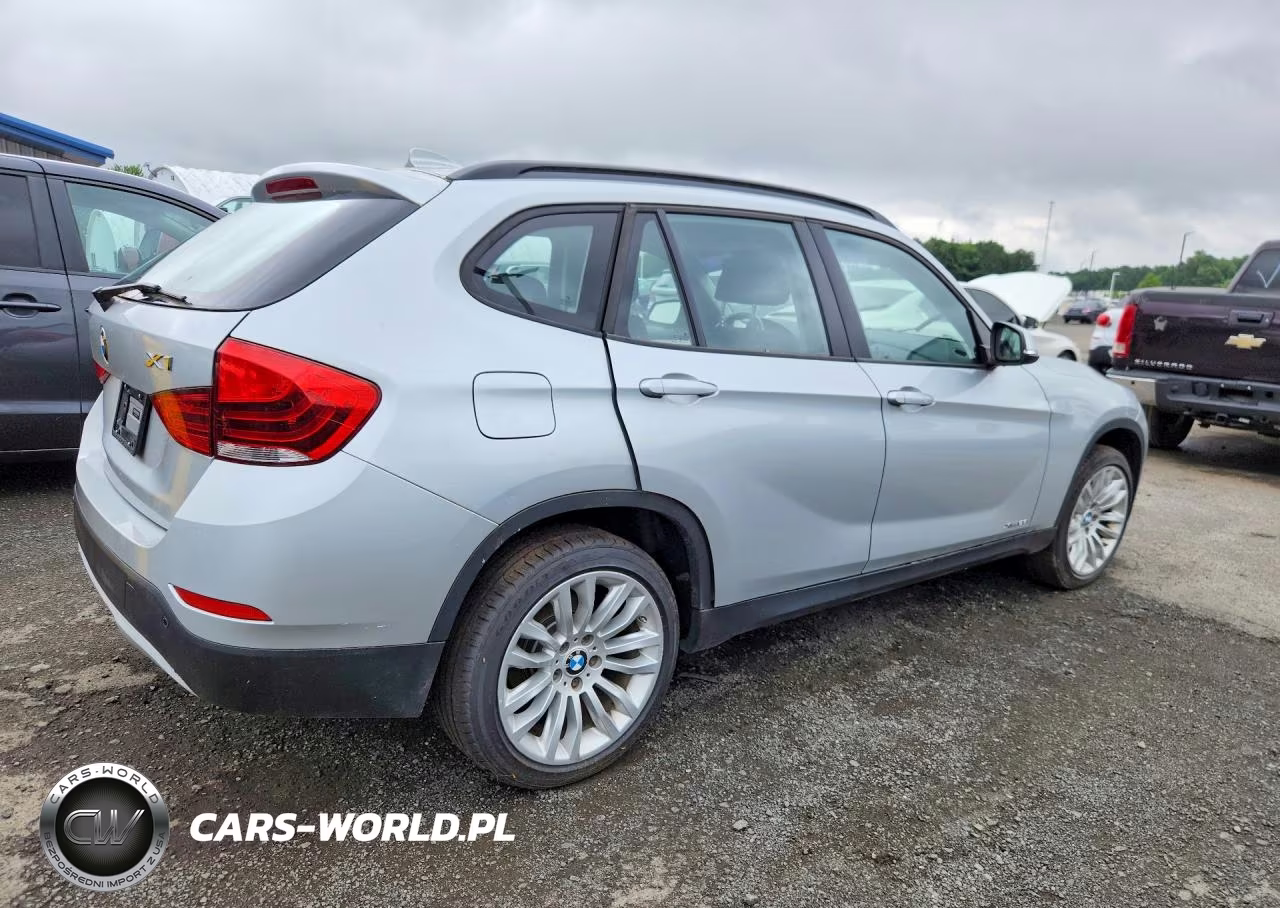 2015 BMW X1 xDrive28I VIN:WBAVL1C58FVY32527 - 3