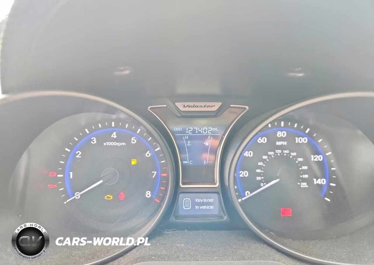 2014 Hyundai Veloster Turbo VIN:KMHTC6AE1EU192123 - 9