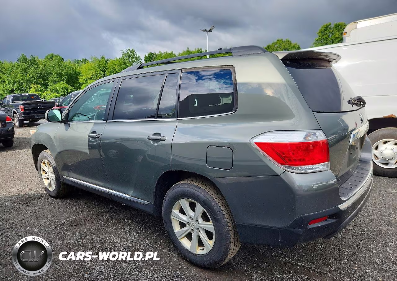 2011 Toyota Highlander Base VIN:5TDBK3EH0BS053249 - 2