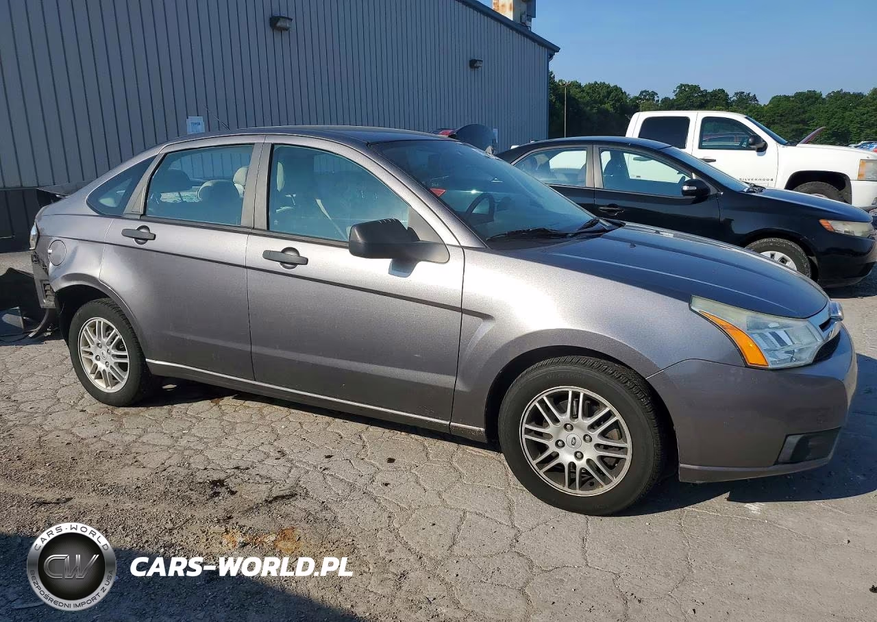 2011 Ford Focus Se VIN:1FAHP3FN6BW180979 - 4