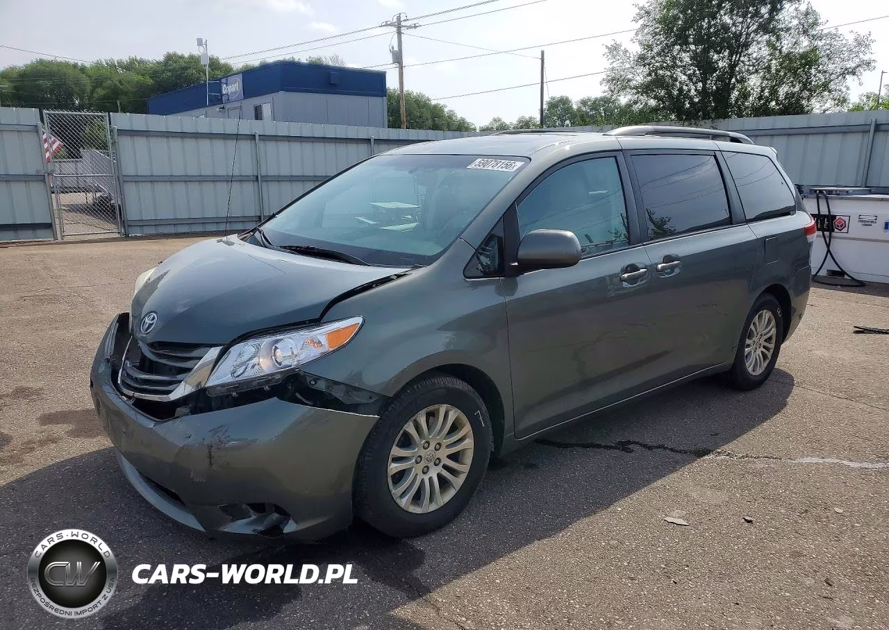 2013 Toyota Sienna Xle