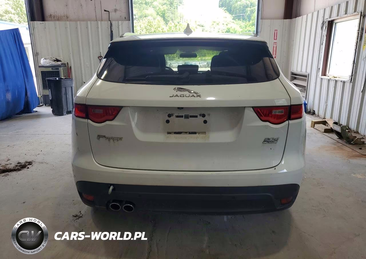2018 Jaguar F-Pace R - Sport VIN:SADCL2FN5JA261496 - 6