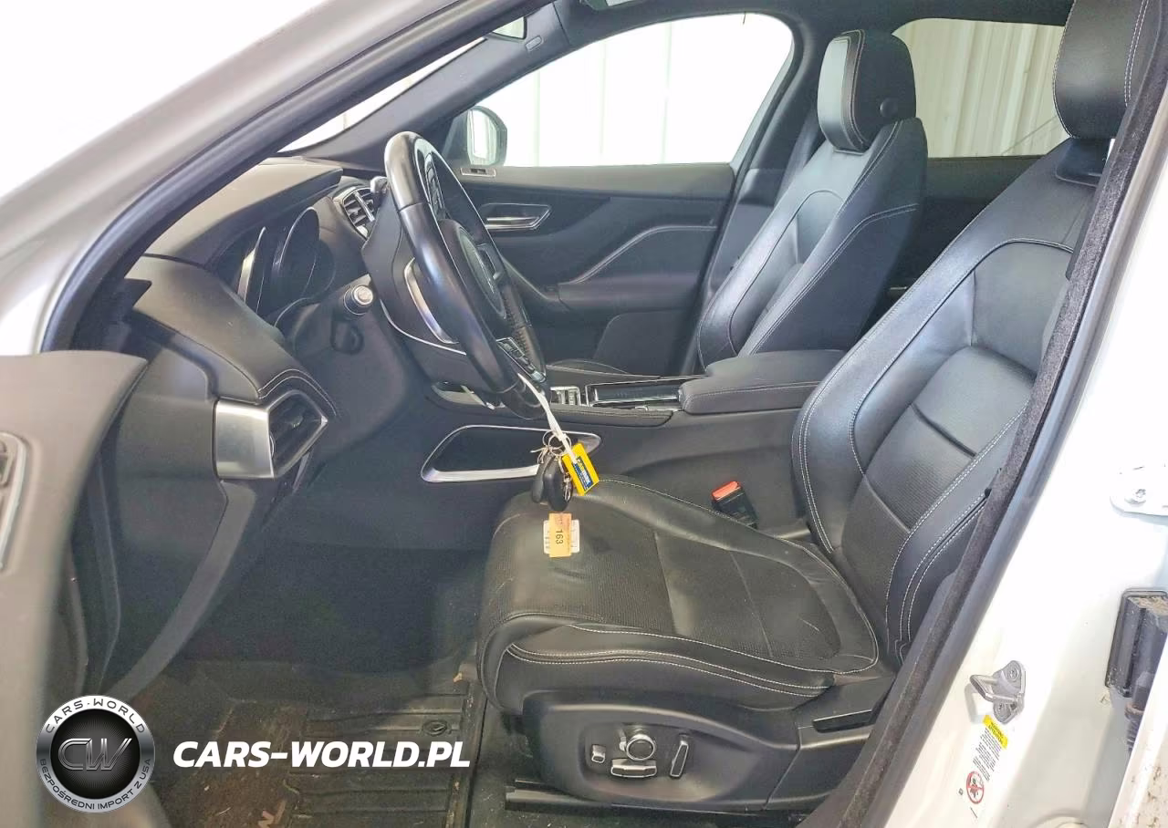 2018 Jaguar F-Pace R - Sport VIN:SADCL2FN5JA261496 - 7