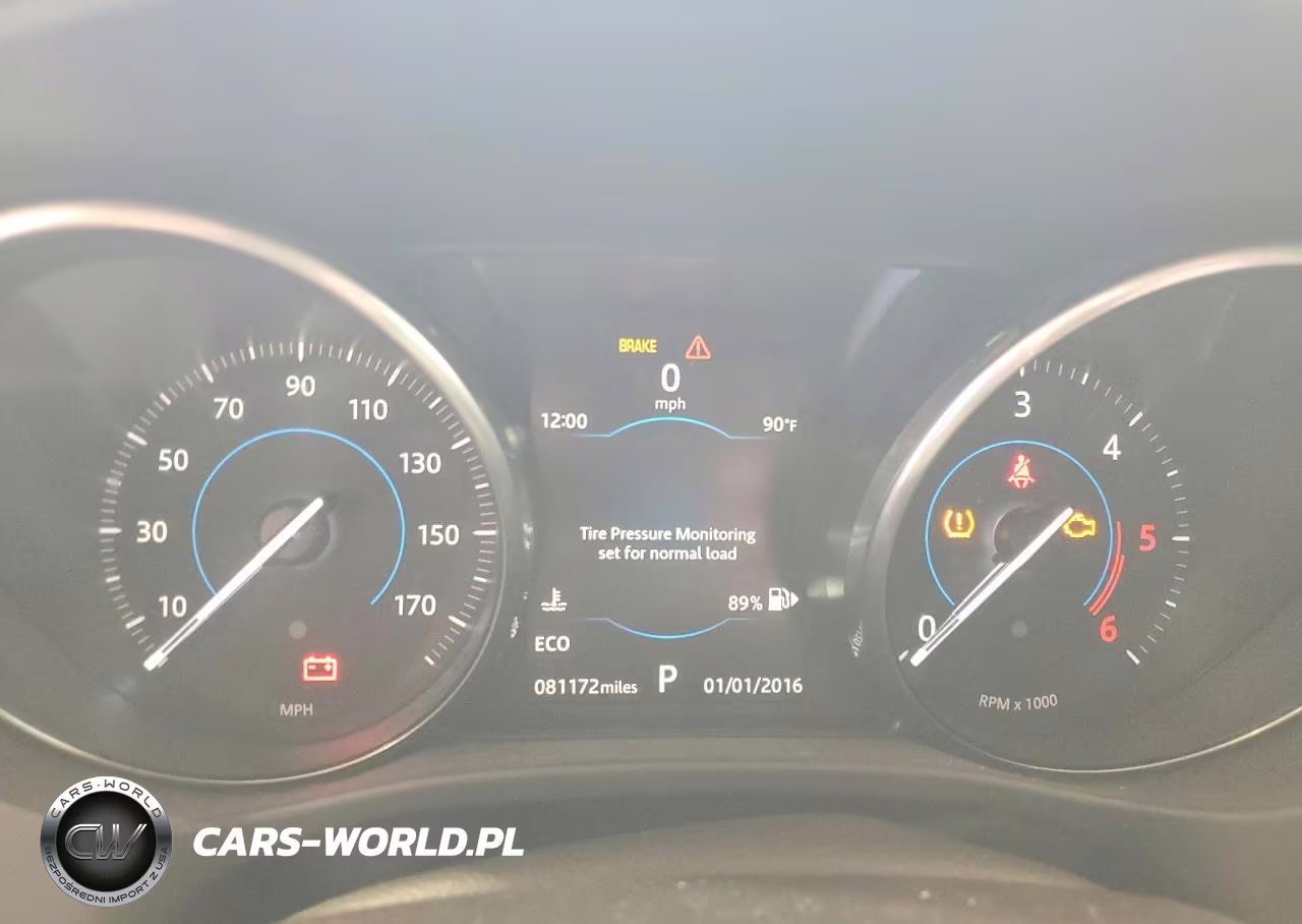 2018 Jaguar F-Pace R - Sport VIN:SADCL2FN5JA261496 - 9