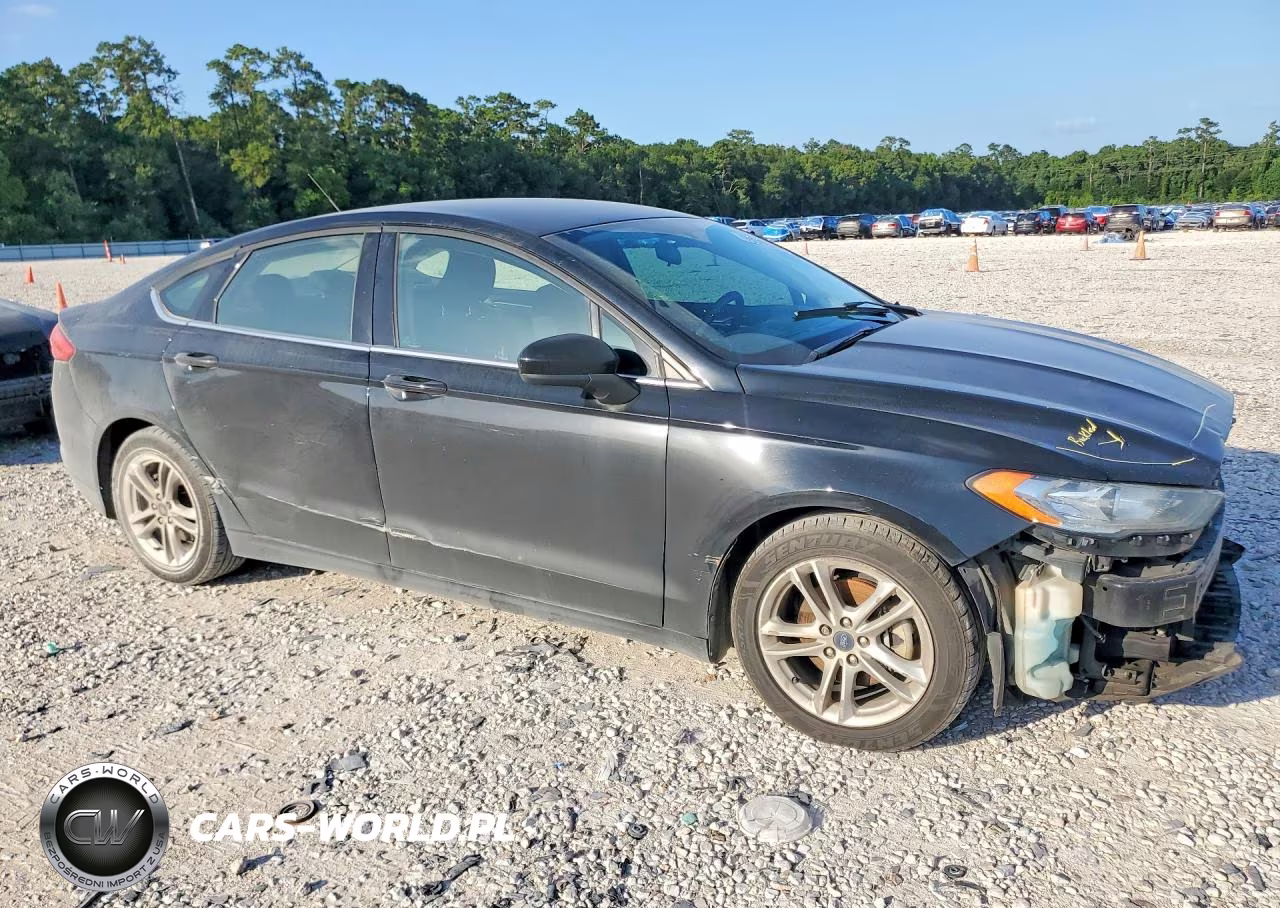 2018 Ford Fusion Se VIN:3FA6P0HD1JR267152 - 4