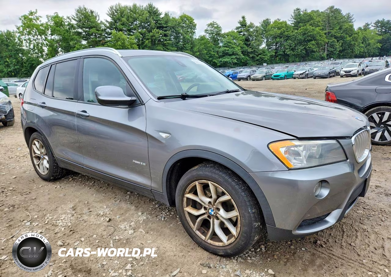2012 BMW X3 xDrive28I VIN:5UXWX5C59CL725527 - 4