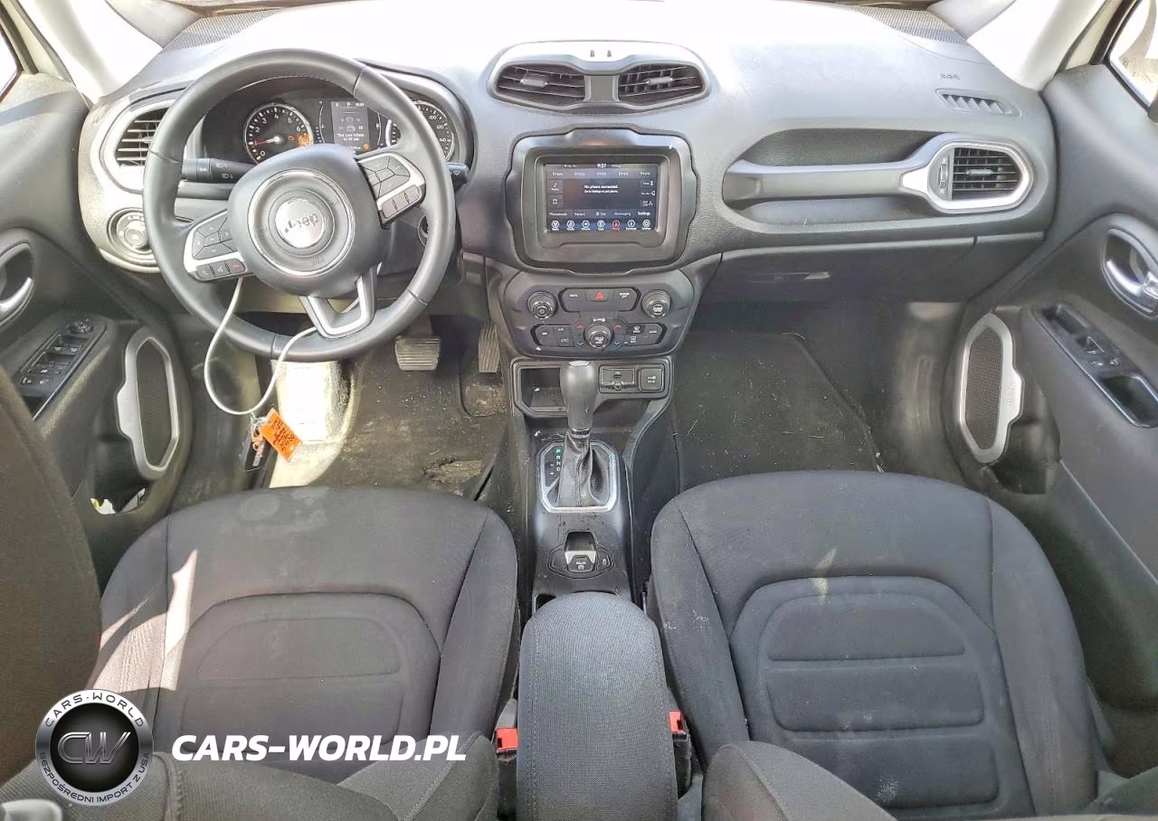 2018 Jeep Renegade Latitude VIN:ZACCJABB4JPG80673 - 8