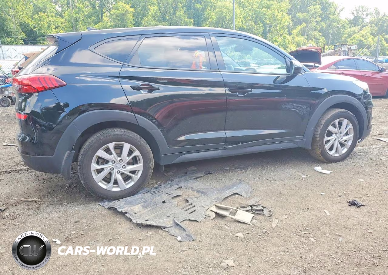 2019 Hyundai Tucson VIN:KM8J2CA48KU999685 - 3