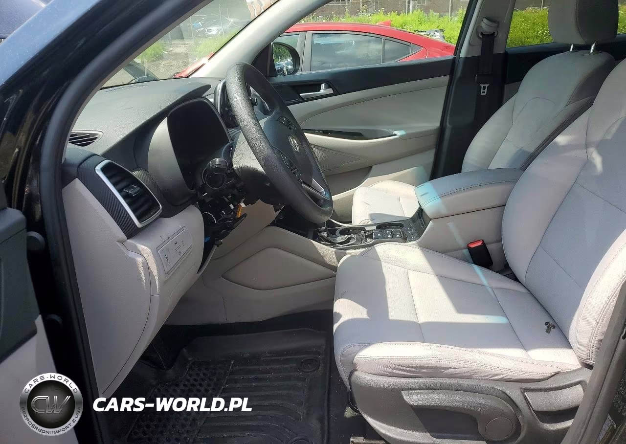 2019 Hyundai Tucson VIN:KM8J2CA48KU999685 - 7