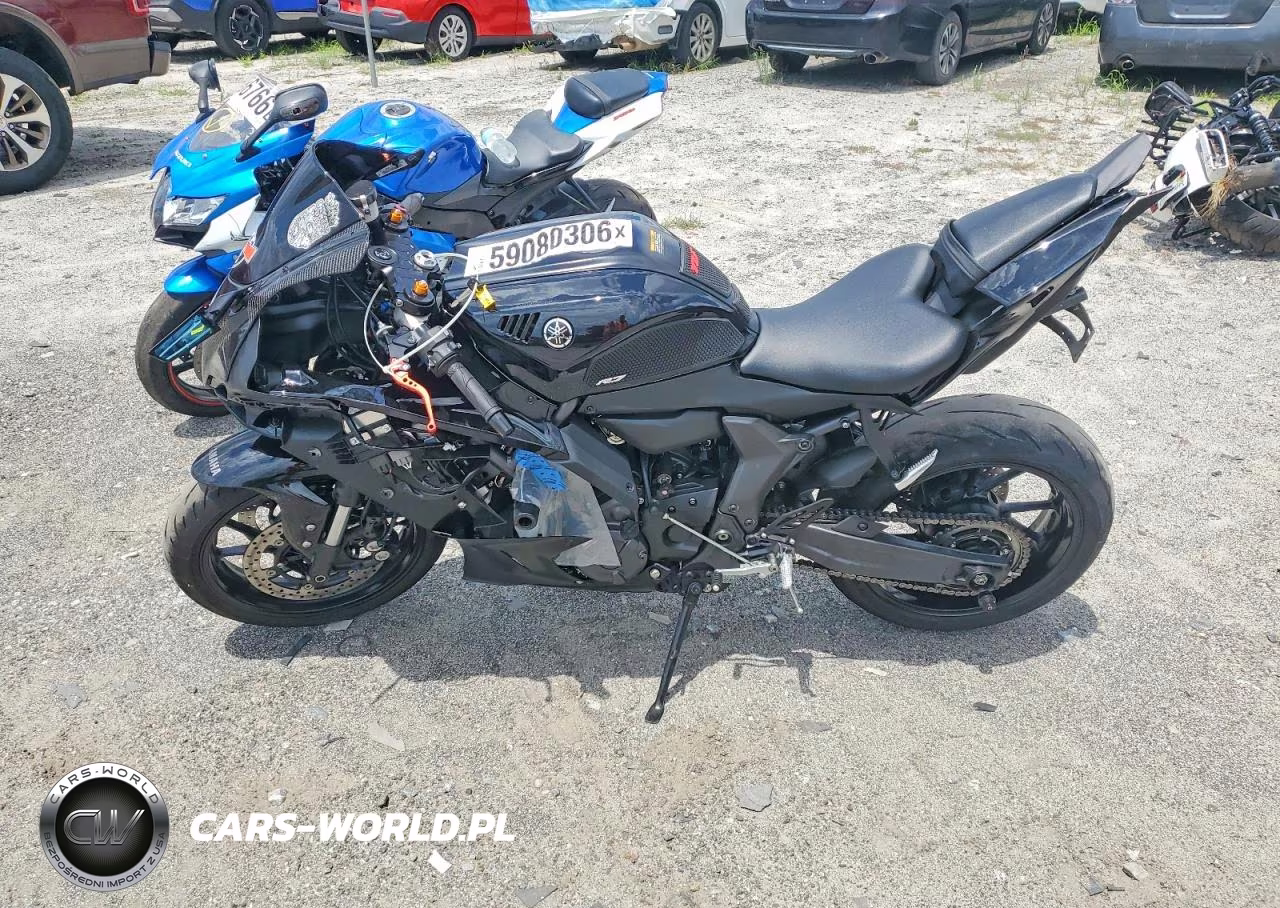 2025 Yamaha Yzfr7 VIN:JYARM38E4SA020368 - 3