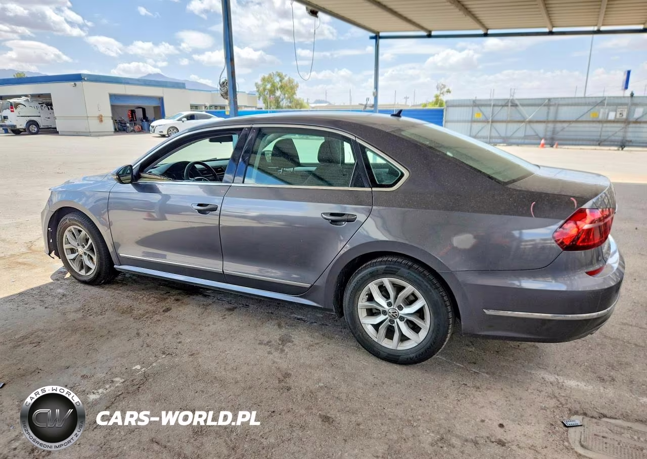 2017 Volkswagen Passat S VIN:1VWAT7A39HC010854 - 2