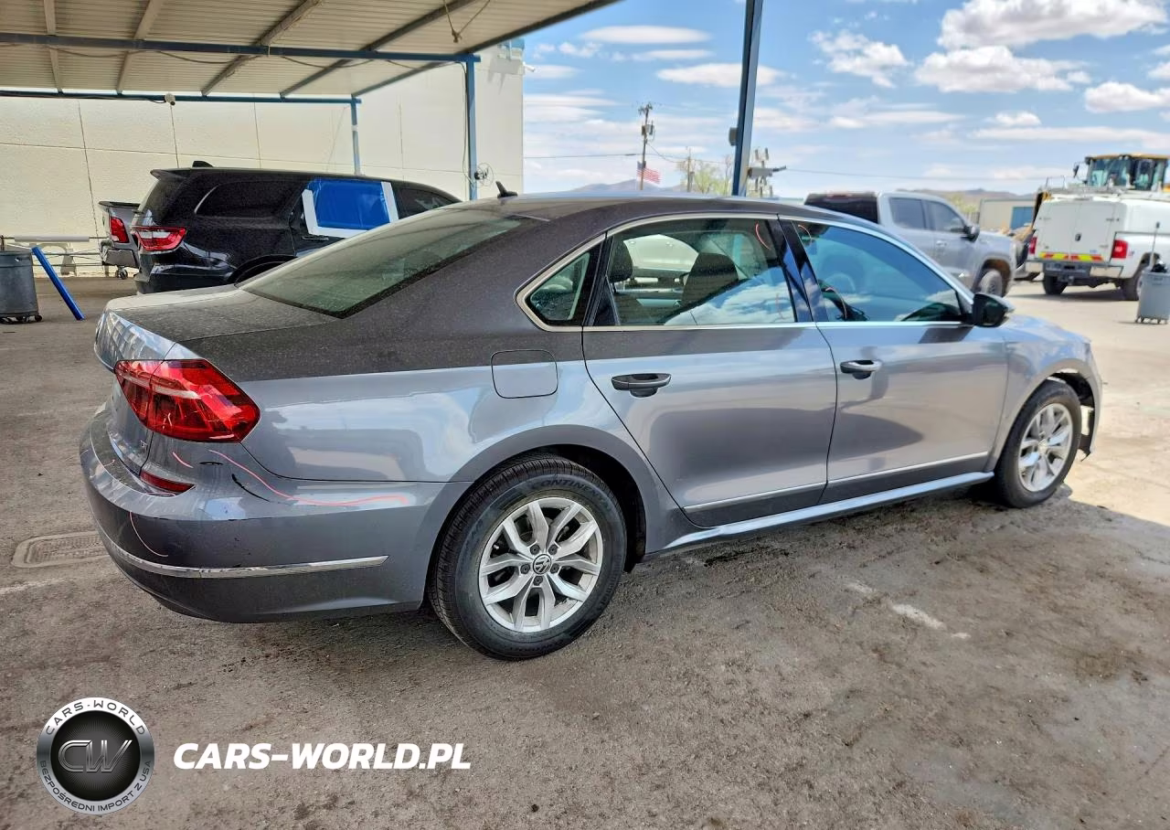 2017 Volkswagen Passat S VIN:1VWAT7A39HC010854 - 3