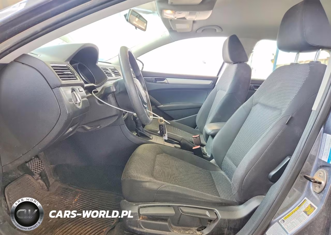 2017 Volkswagen Passat S VIN:1VWAT7A39HC010854 - 7