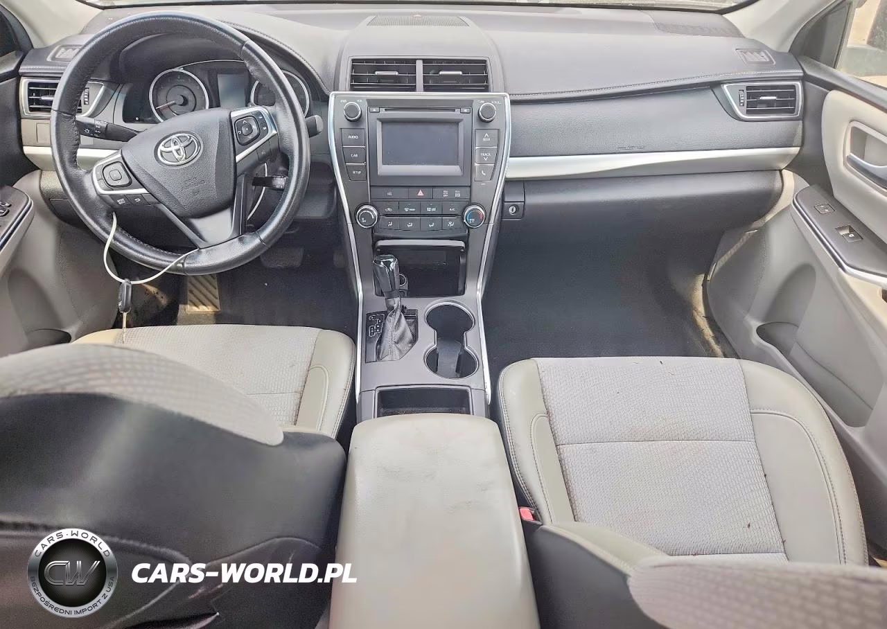 2017 Toyota Camry Se VIN:4T1BF1FK8HU746749 - 8