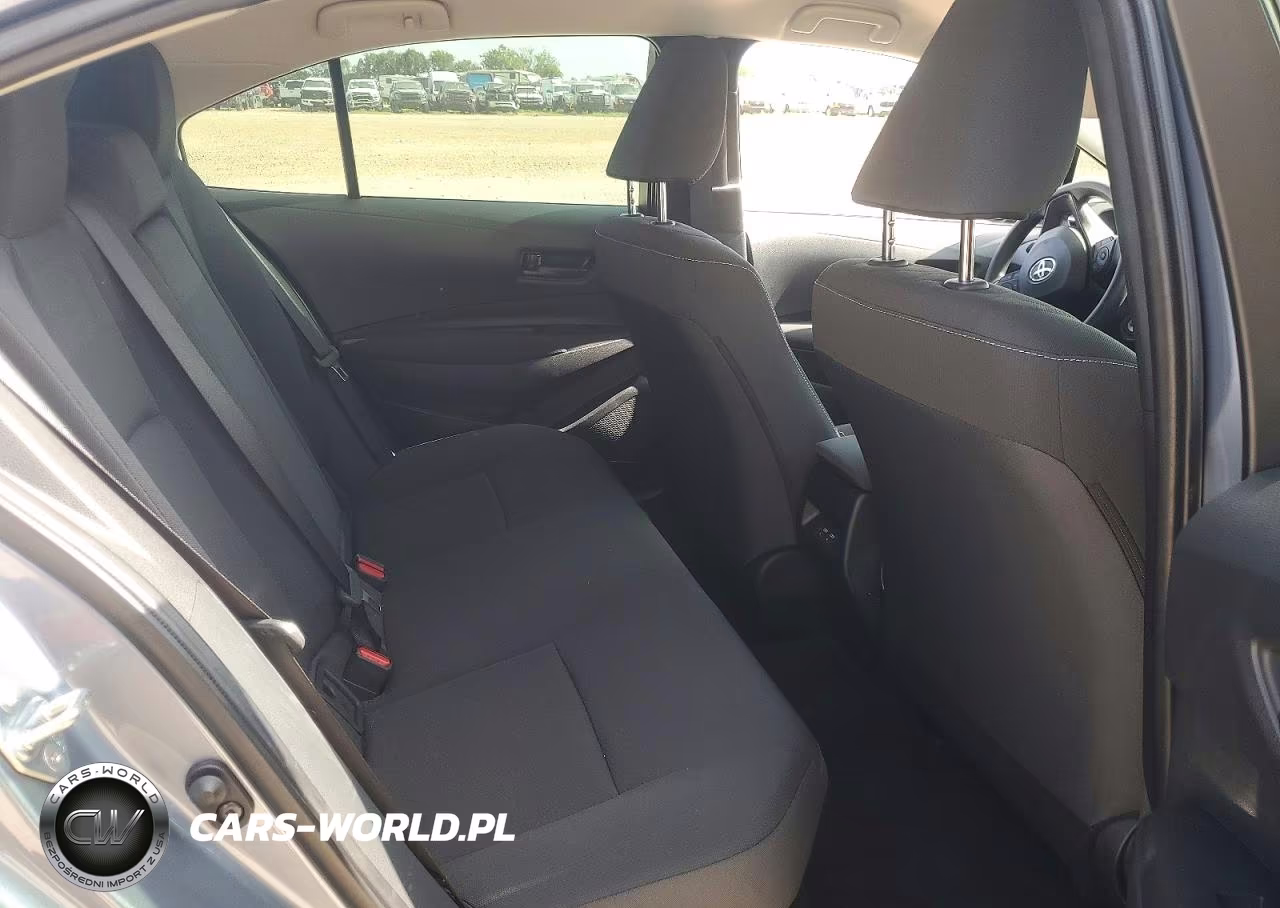 2025 Toyota Corolla Hybrid Le VIN:JTDBCMFE5S3101241 - 10