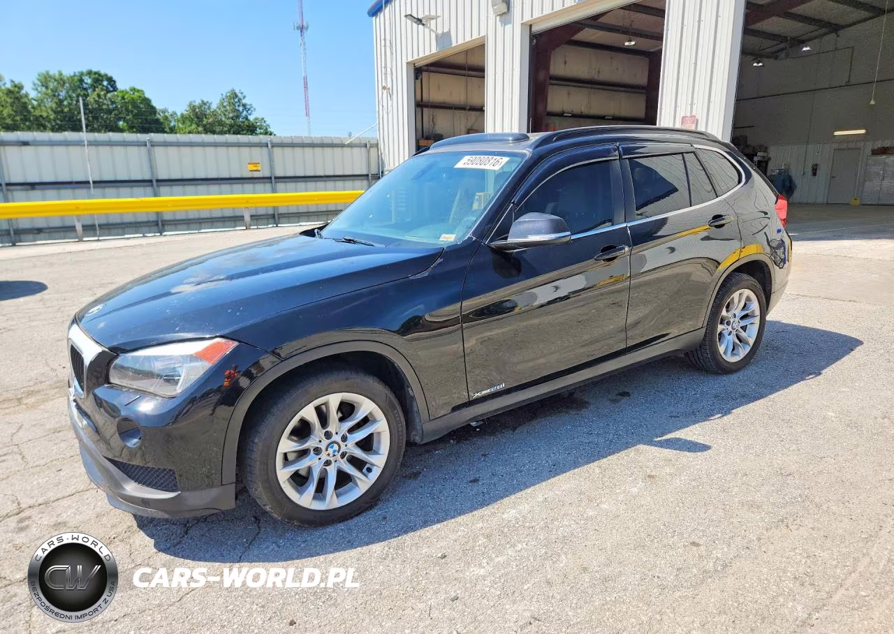 2015 BMW X1 xDrive28I – zdjęcie 1 z 13