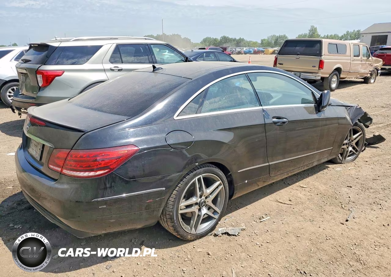 2014 Mercedes-Benz E 350 4Matic VIN:WDDKJ8JB4EF274817 - 3