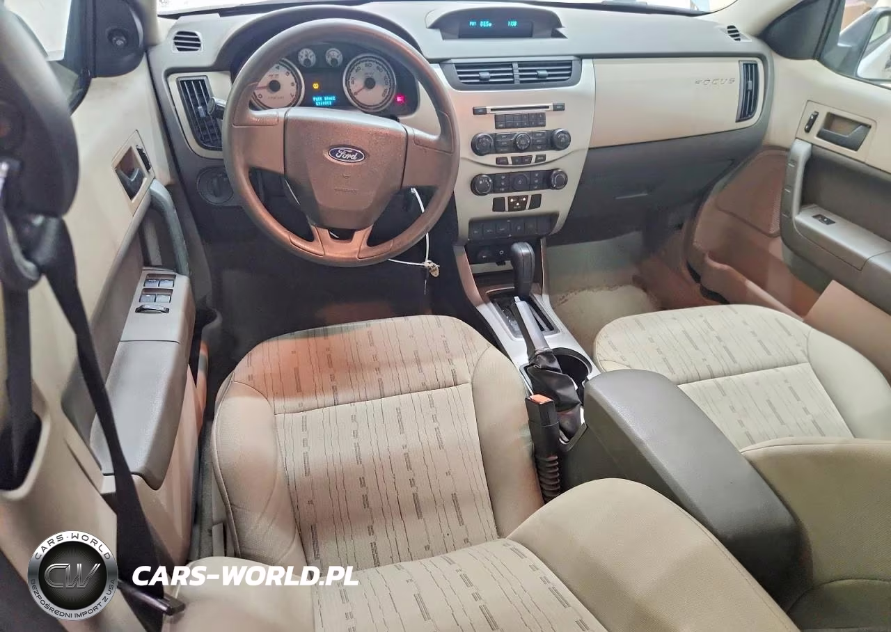 2008 Ford Focus Se VIN:1FAHP35N28W182643 - 8