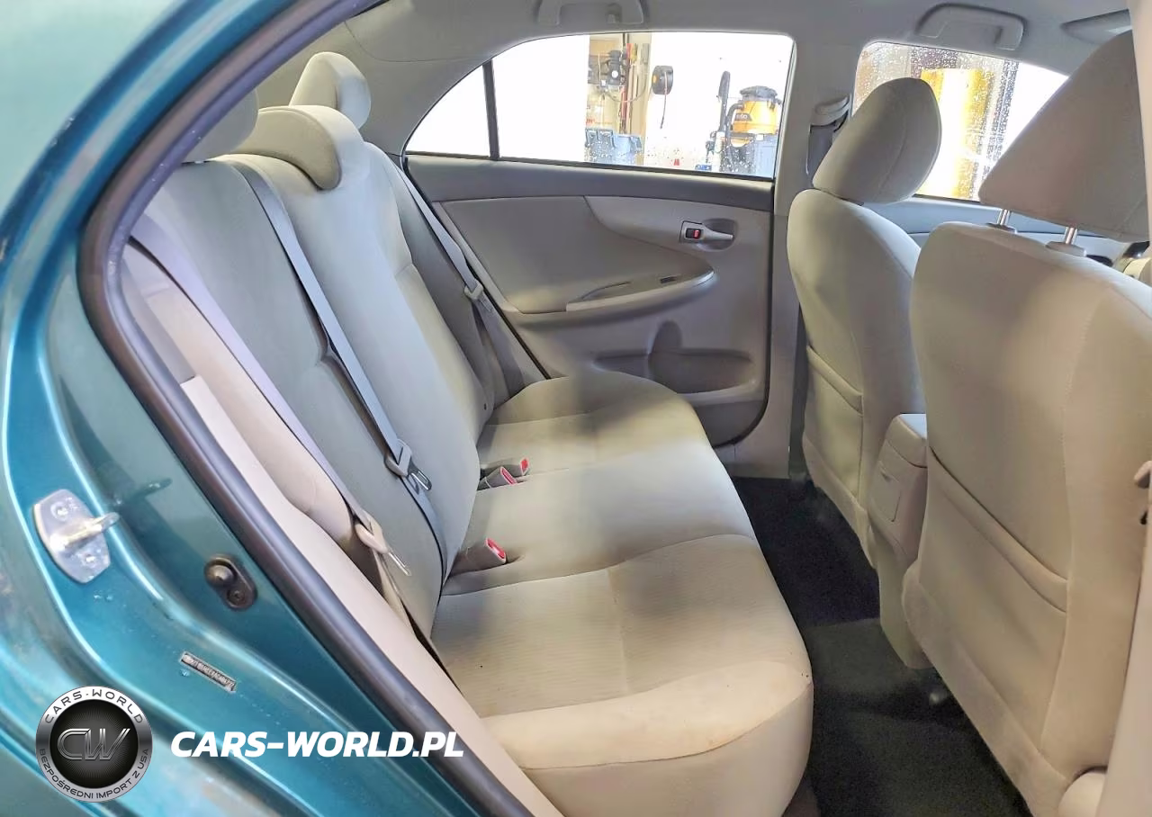 2010 Toyota Corolla Le VIN:2T1BU4EEXAC484727 - 10