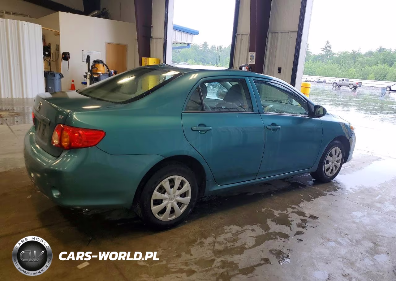 2010 Toyota Corolla Le VIN:2T1BU4EEXAC484727 - 3