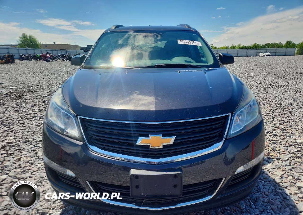 2017 Chevrolet Traverse Ls VIN:1GNKVFED9HJ295640 - 5
