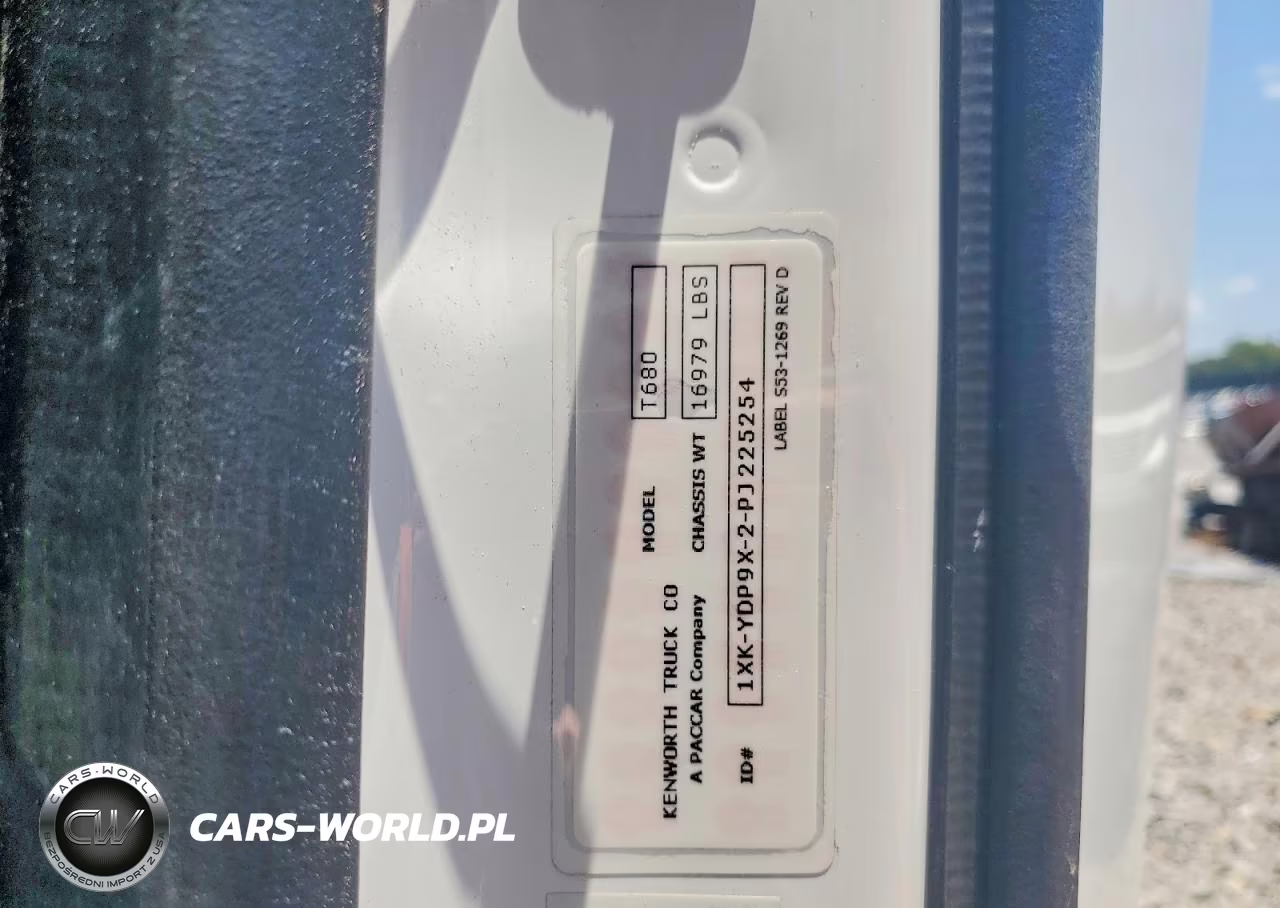 2023 Kenworth T680 Semi Truck VIN:1XKYDP9X2PJ225254 - 10