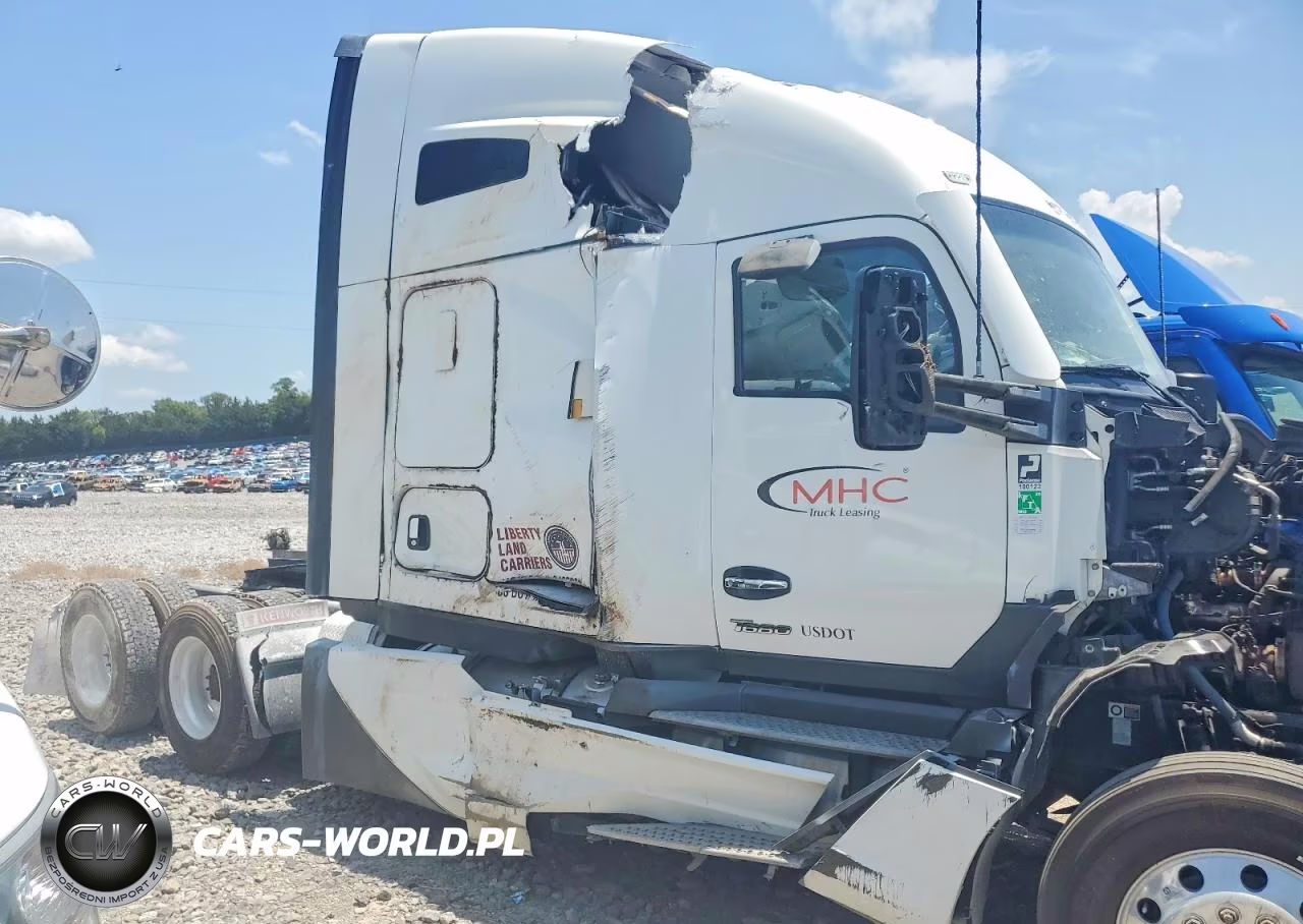 2023 Kenworth T680 Semi Truck VIN:1XKYDP9X2PJ225254 - 9