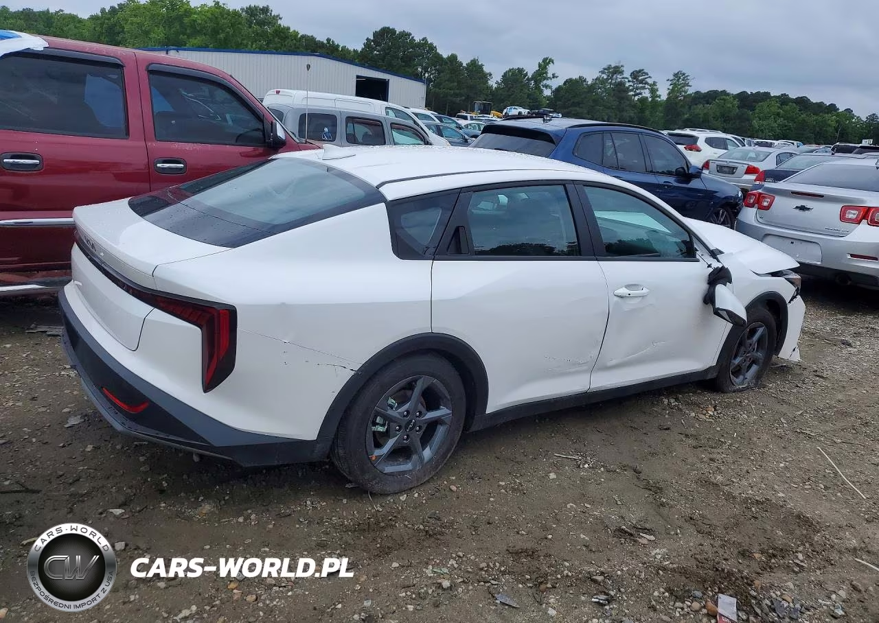 2026 Kia K4 Lxs VIN:3KPFT4DE1TE345919 - 3