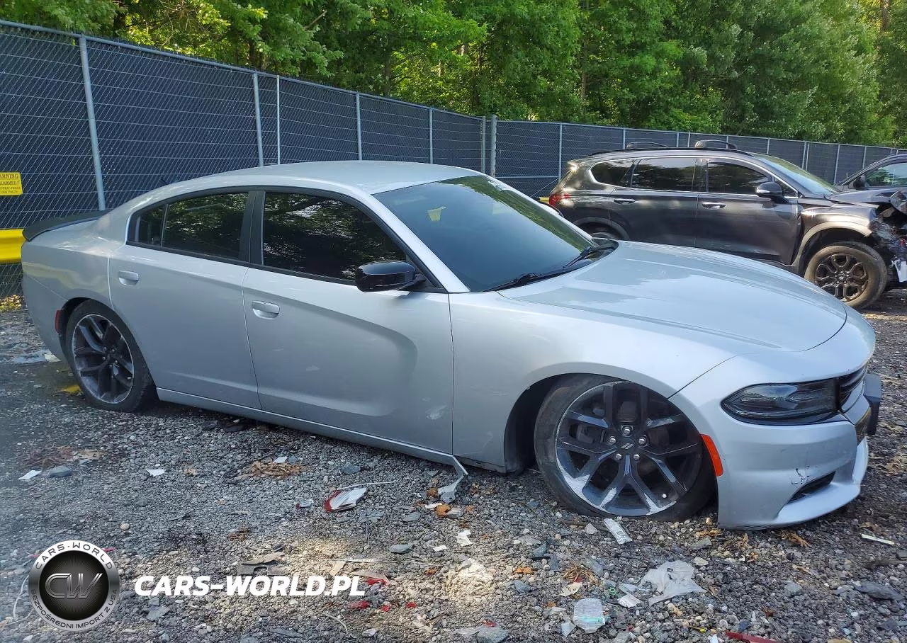 2020 Dodge Charger Sxt VIN:2C3CDXBG6LH183395 - 4
