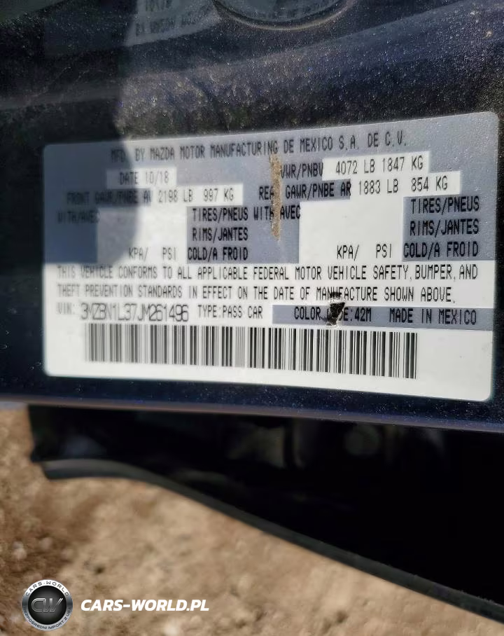 2018 Mazda 3 Touring VIN:3MZBN1L37JM261496 - 12