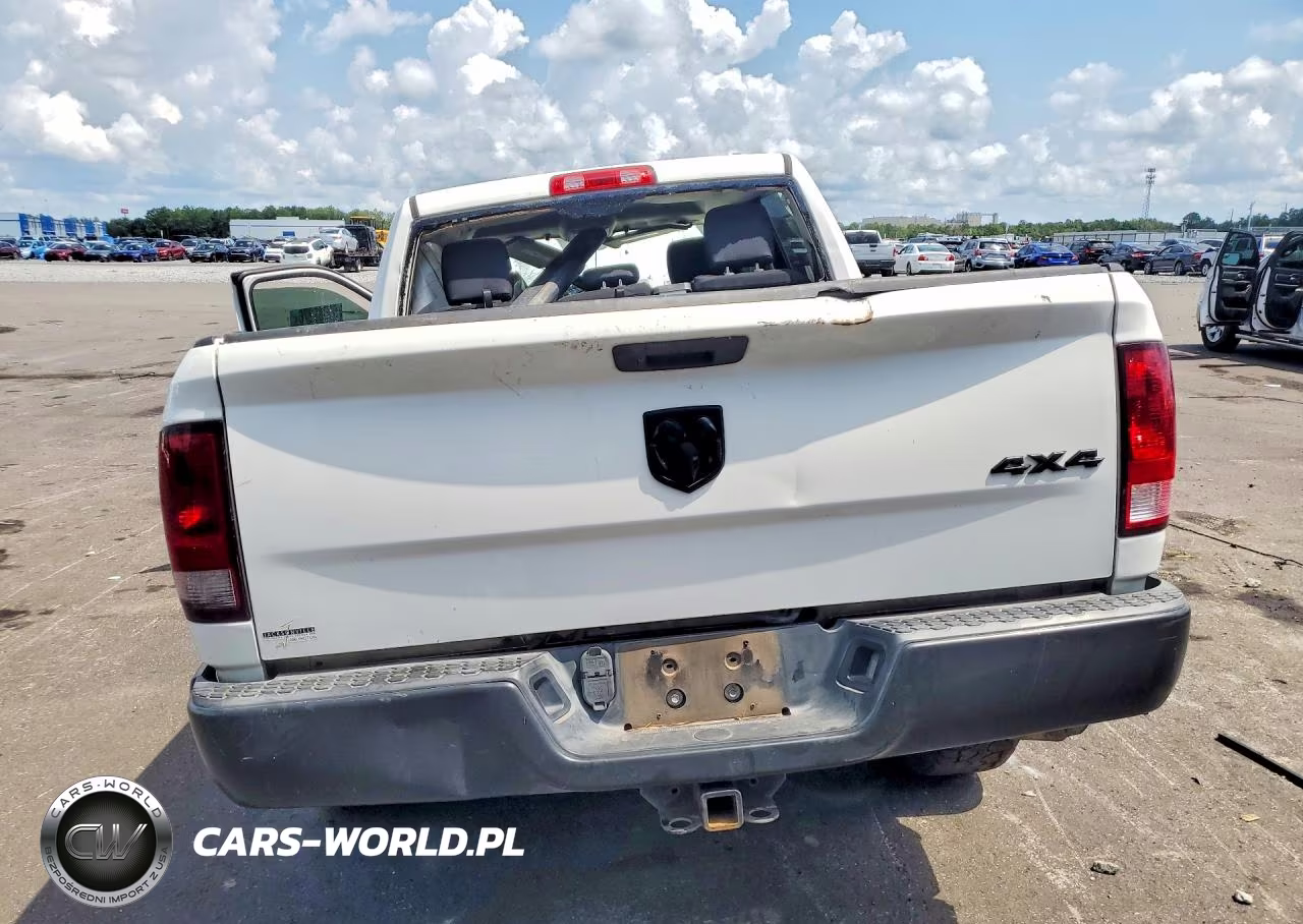 2021 Ram 1500 Classic VIN:3C6RR7KG5MG706177 - 6