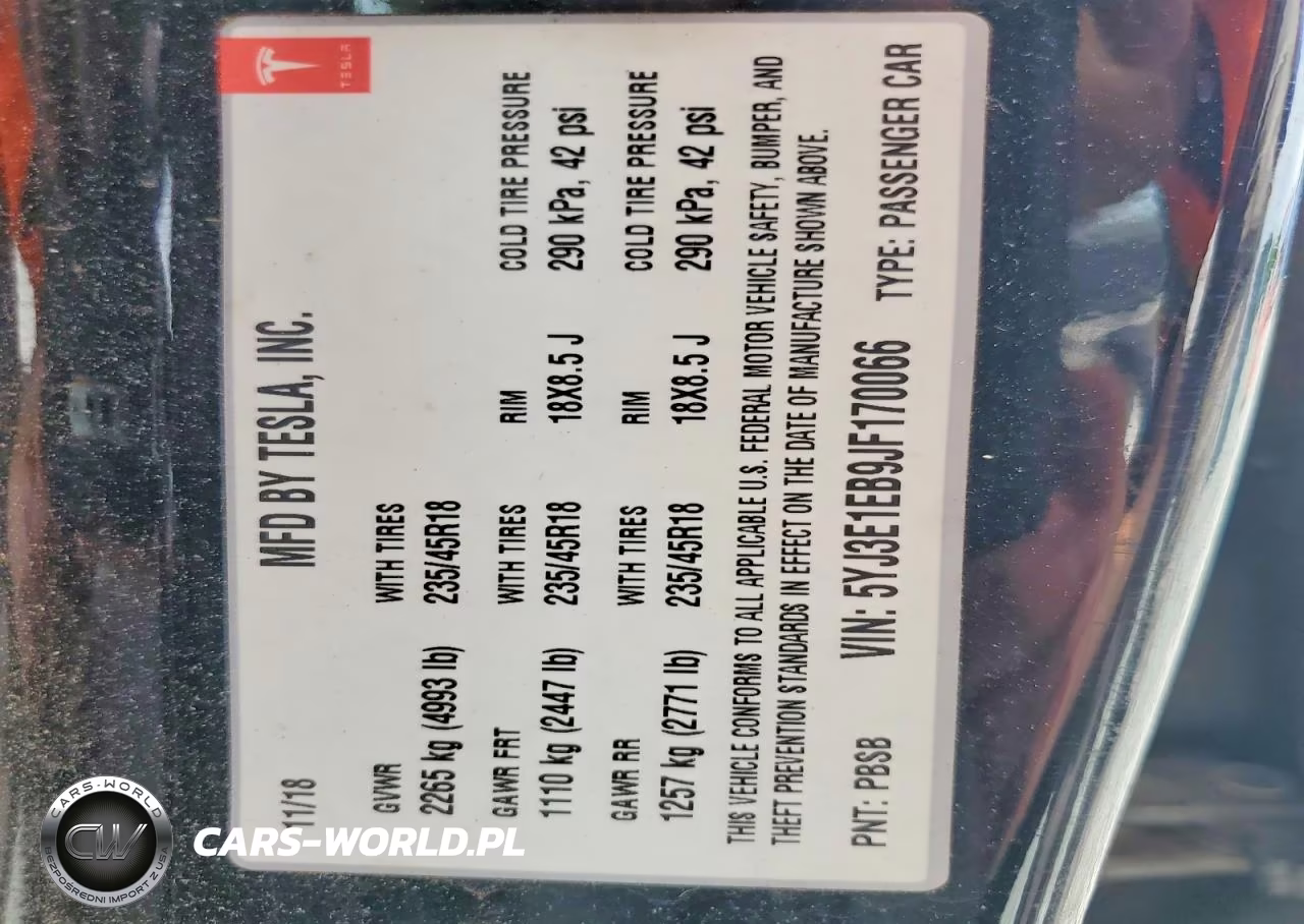 2018 Tesla Model 3 VIN:5YJ3E1EB9JF170066 - 12