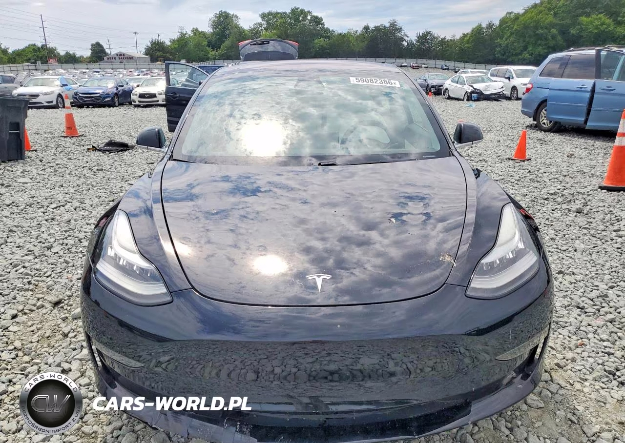 2018 Tesla Model 3 VIN:5YJ3E1EB9JF170066 - 5