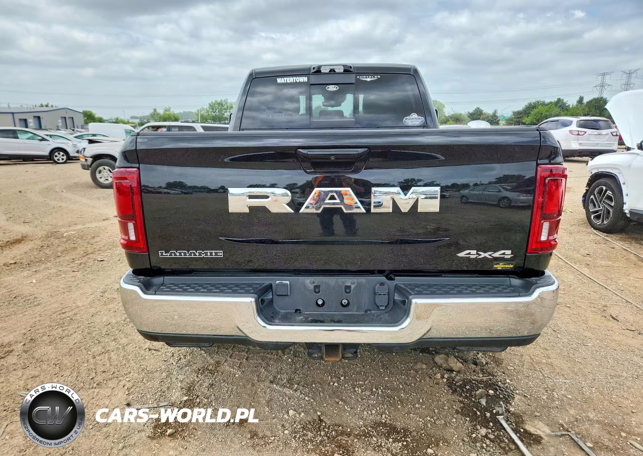 2025 Ram 2500 Laramie VIN:3C63R5FL8SG525590 - 6