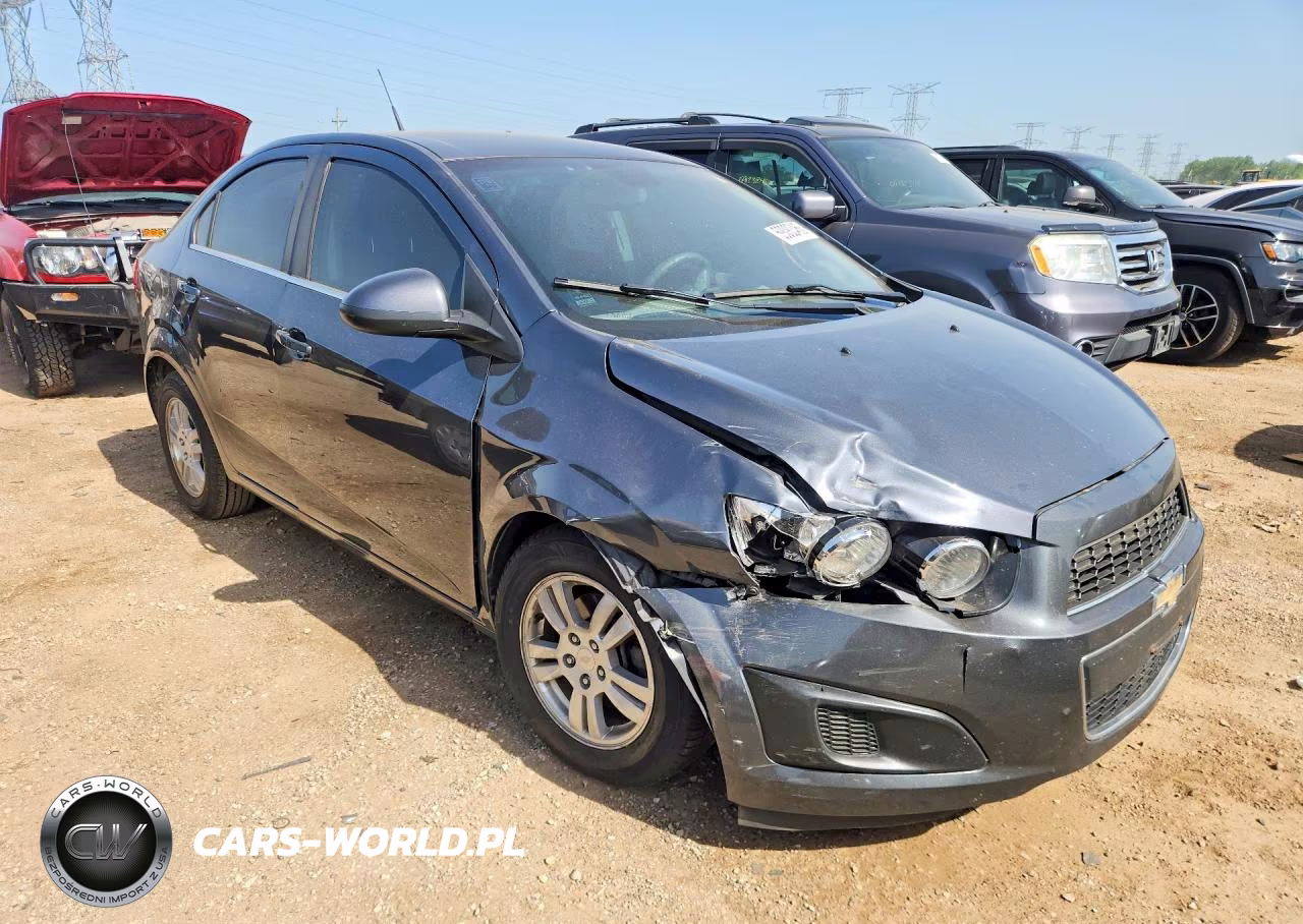 2013 Chevrolet Sonic Lt VIN:1G1JC5SB5D4113182 - 4
