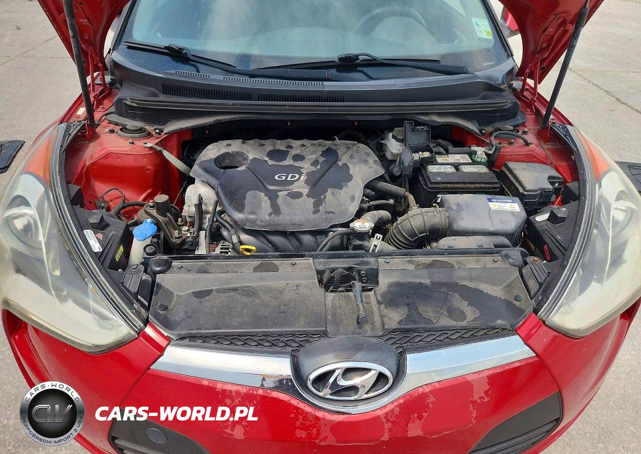 2017 Hyundai Veloster Base VIN:KMHTC6AD7HU307643 - 11
