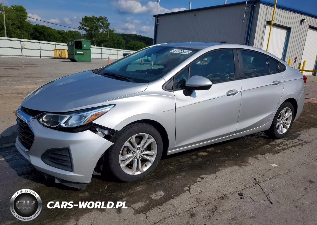 2019 Chevrolet Cruze Ls – zdjęcie 1 z 13