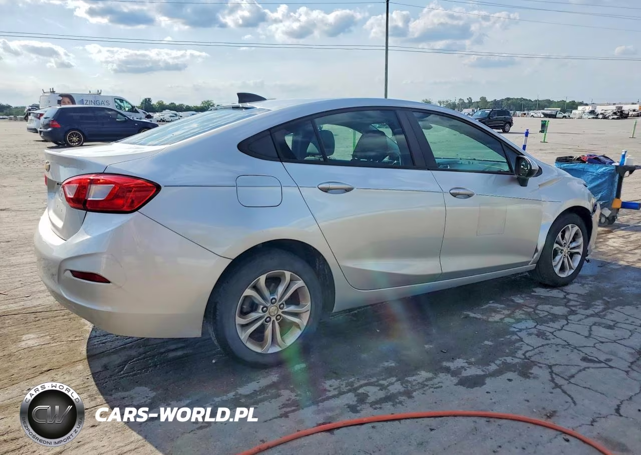 2019 Chevrolet Cruze Ls VIN:1G1BC5SM9K7125529 - 3