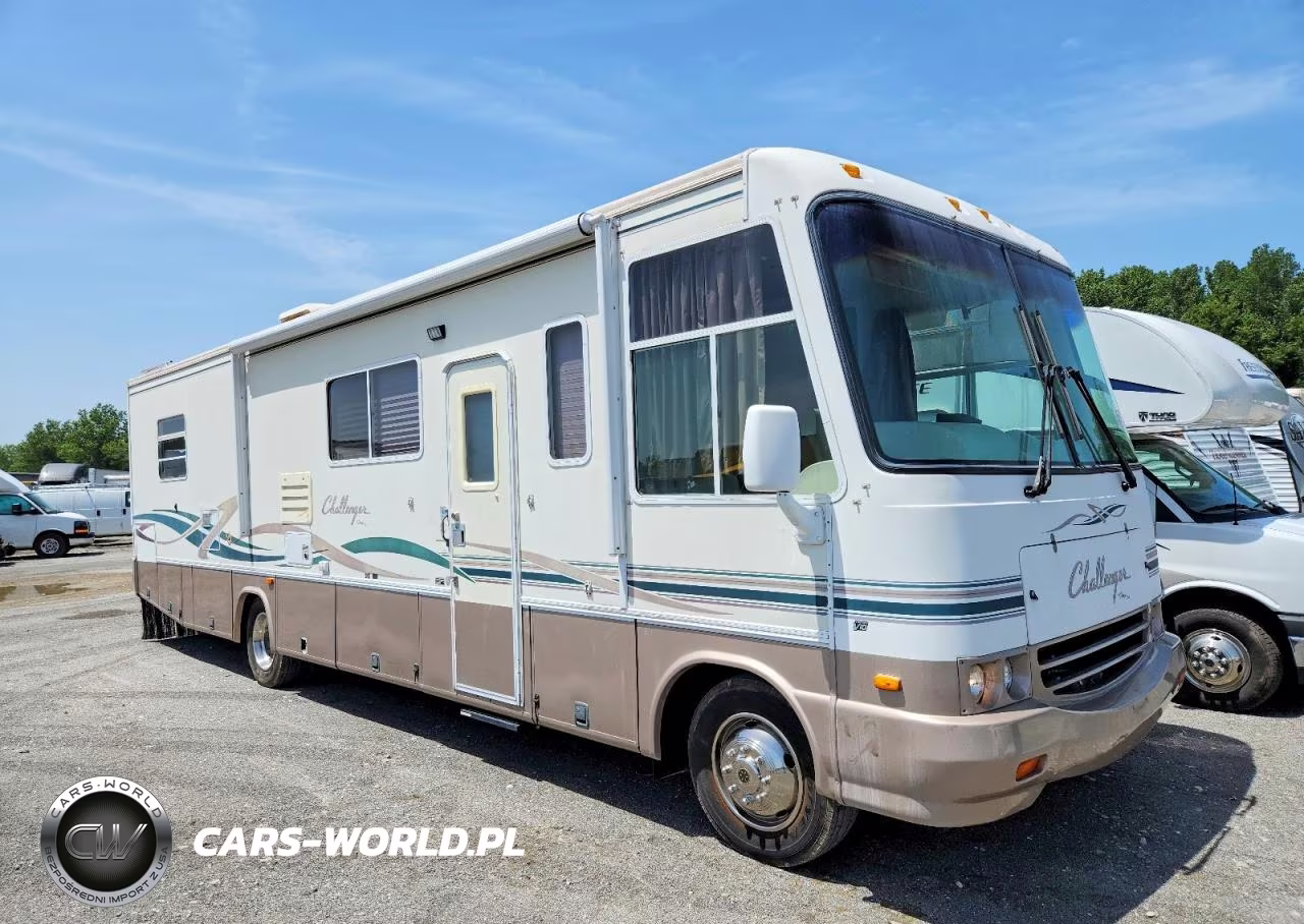 1999 Ford Challenger Rv VIN:3FCMF53S5XJA07321 - 1