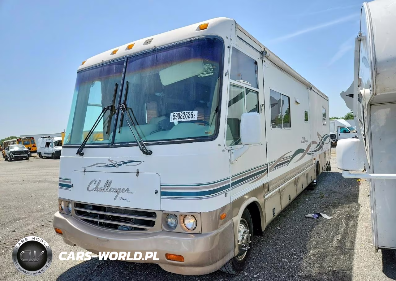 1999 Ford Challenger Rv VIN:3FCMF53S5XJA07321 - 2